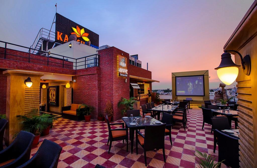 Hotel Kapish Smart-All Pure Veg Jaipur Eksteriør bilde