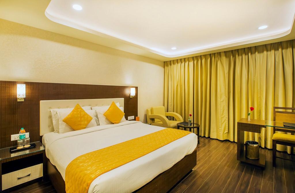 Hotel Kapish Smart-All Pure Veg Jaipur Eksteriør bilde