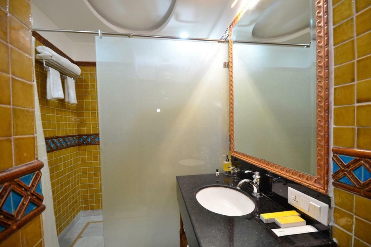 Hotel Kapish Smart-All Pure Veg Jaipur Eksteriør bilde